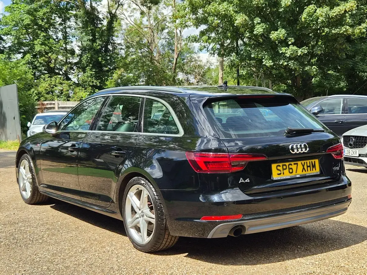 Used Audi A4 S-Line 150 HP (110 kW) 2017 Black Estate