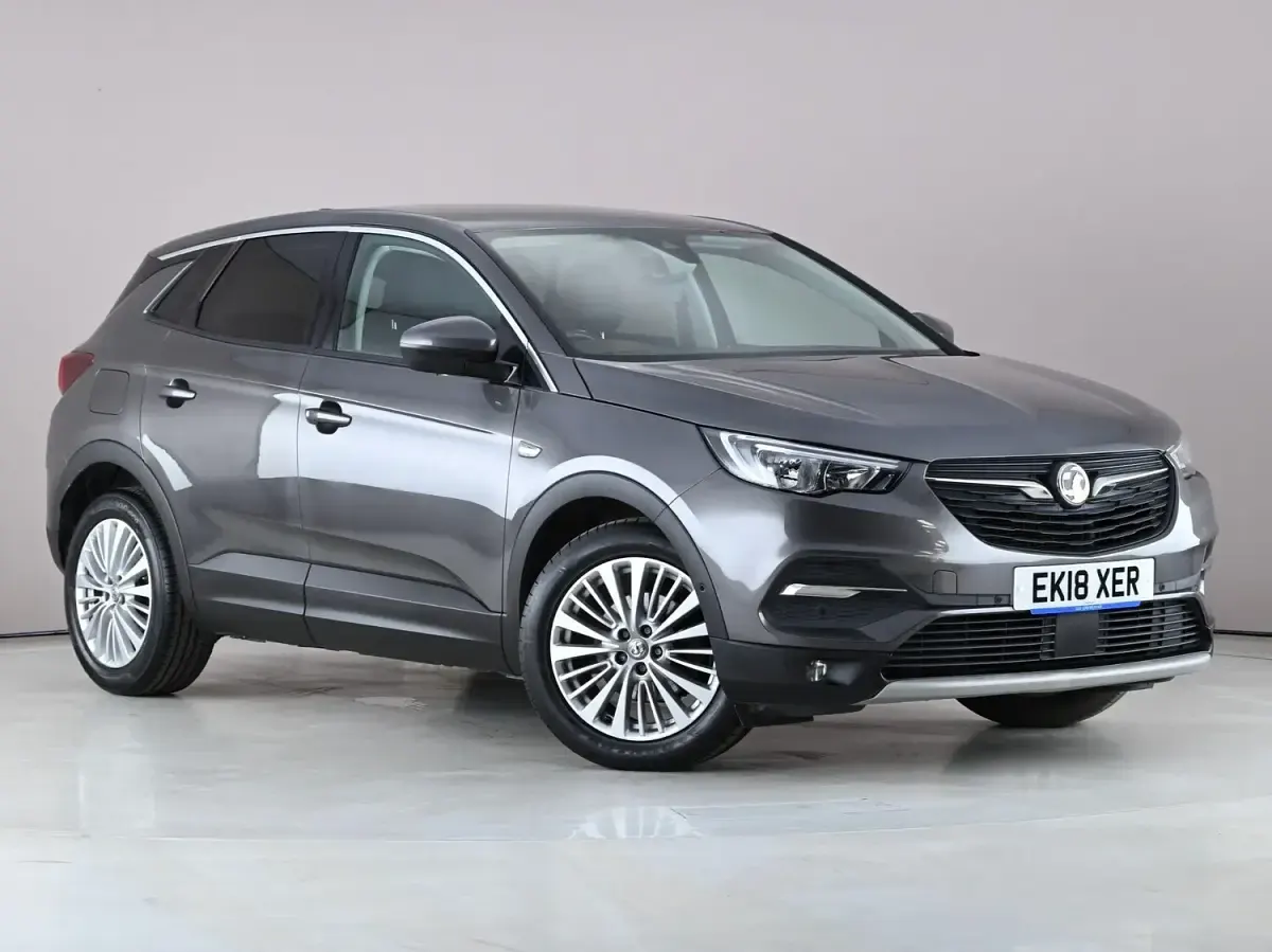 Used Vauxhall Grandland X Sport 131 HP (96 kW) 2018 SUV