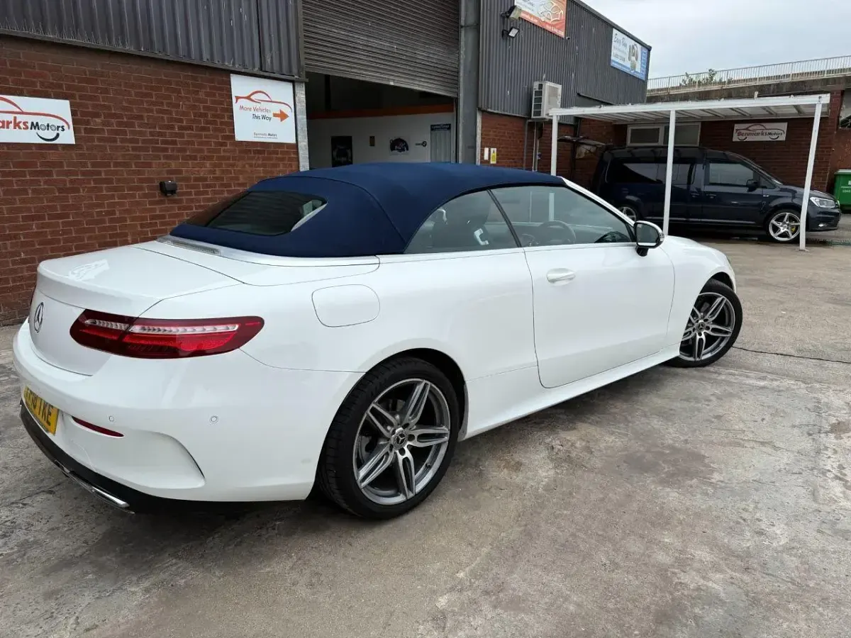 Used Mercedes E220 AMG line 194 HP (142 kW) 2018 White Cabriolet