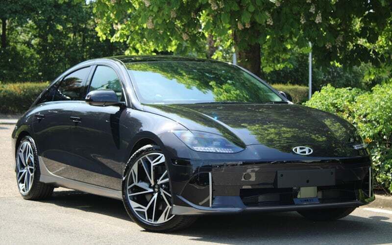 New 2025 Hyundai Ioniq 6 Ultimate Sedan | £45,091 (Good price) - Image 1/4
