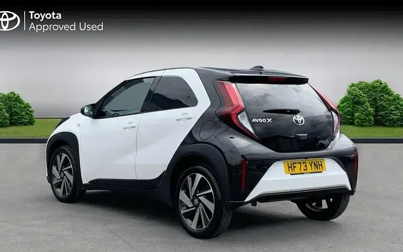 Used Toyota Aygo X 72 HP (52 kW) 2025 SUV