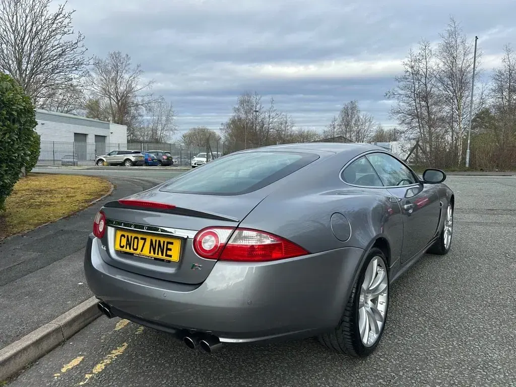 Used Jaguar XKR Supercharged 420 HP (308 kW) 2007 Grey Coupe
