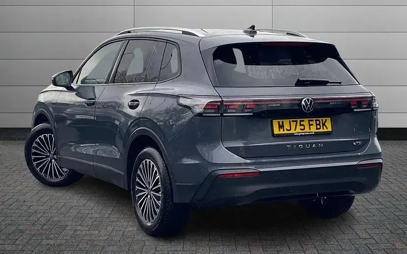 Used VW Tiguan Match 150 HP (110 kW) 2025 Dolphin grey SUV
