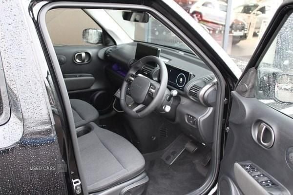 New Hyundai Inster 85 kW (116 HP) 2025 Black Hatchback