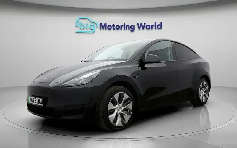 Used Tesla Model Y RWD 254 kW (346 HP) 2024 Black SUV