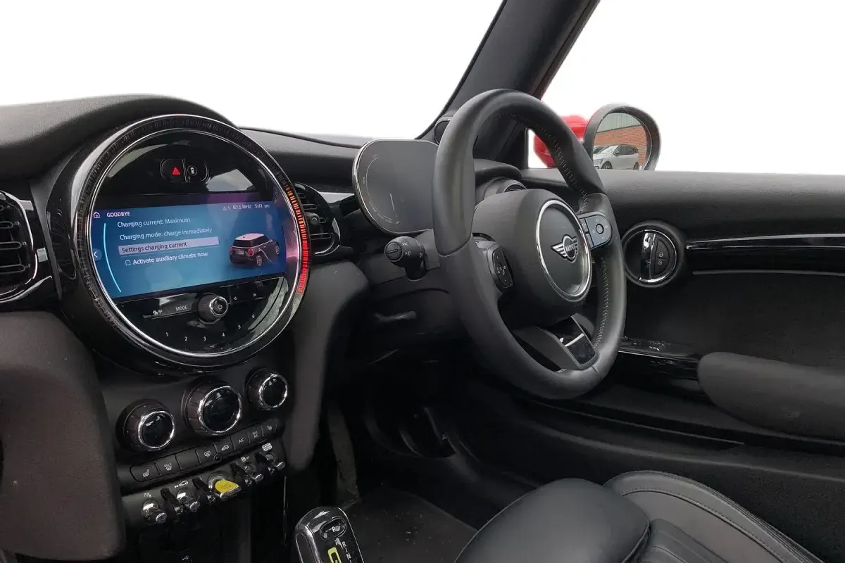 Used Mini Cooper S Level 3 135 kW (184 HP) 2023 Red Hatchback