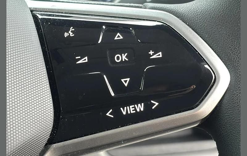 White Used 2023 VW ID. Buzz Pro MPV | £39,699 (A bit pricey) - Image 1/4