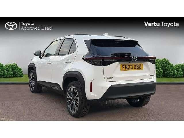 Used Toyota Yaris Cross 113 HP (83 kW) 2023 White SUV
