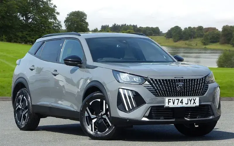 Used Peugeot 2008 Allure 131 HP (96 kW) 2024 SUV
