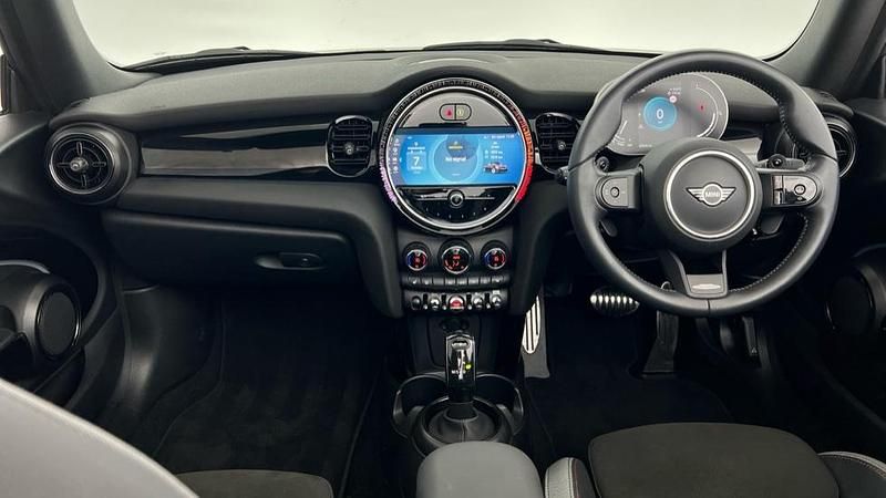 Used Mini Cooper S Sport 188 HP (138 kW) 2023 White Hatchback