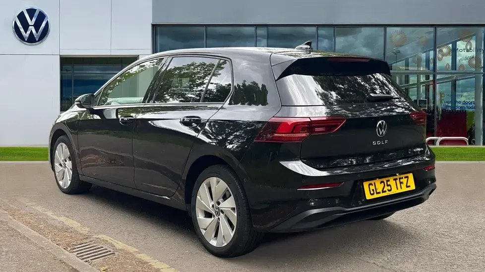 Used VW Golf VIII Match 204 HP (150 kW) 2025 Grenadilla black metallic