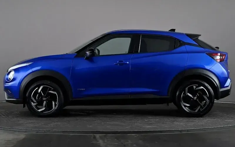 Used Nissan Juke N-Connecta 143 HP (105 kW) 2023 Blue SUV