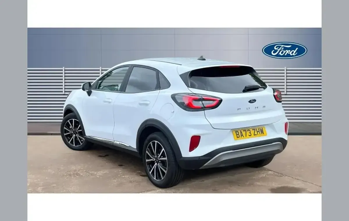 Used Ford Puma Titanium 123 HP (90 kW) 2024 White SUV