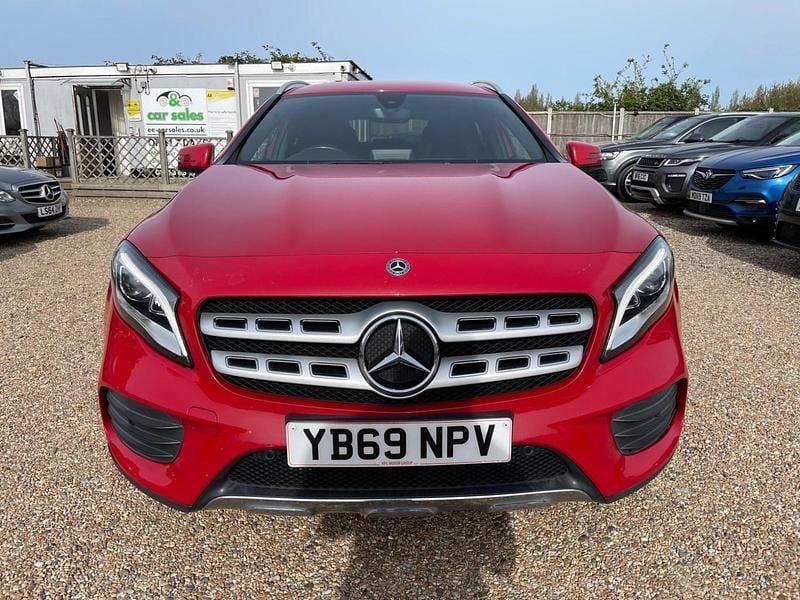 Used Mercedes GLA180 AMG line 122 HP (89 kW) 2020 Red SUV