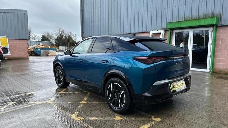 Used Peugeot e-3008 GT 152 kW (207 HP) 2025 Blue SUV