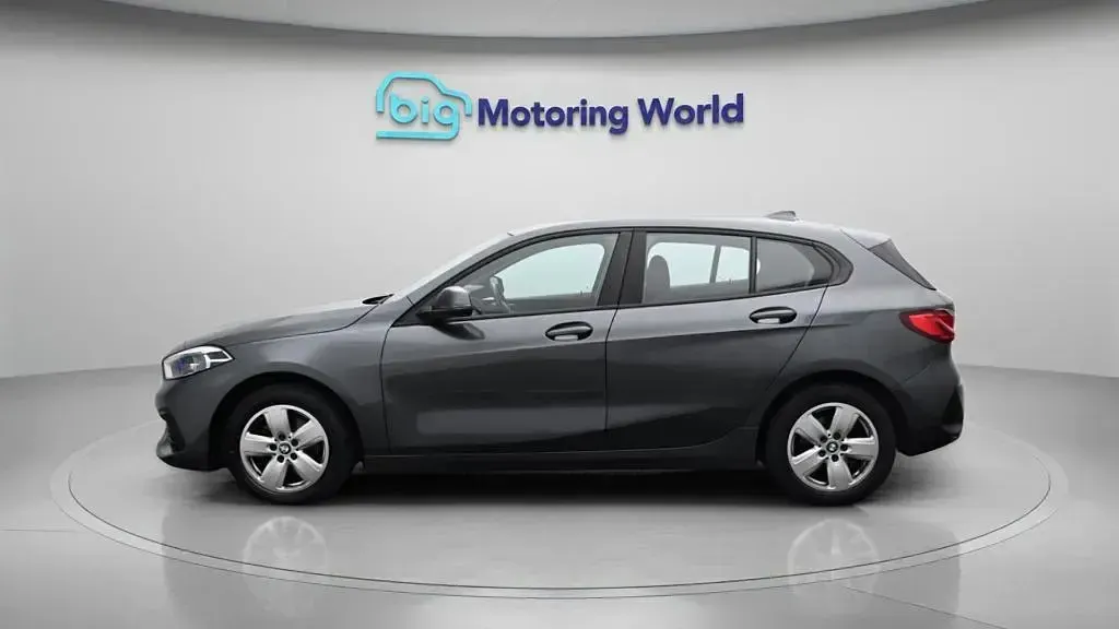 Used BMW 118 140 HP (102 kW) 2020 Grey Hatchback