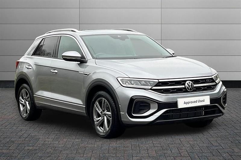 Pyrite silver Used 2025 VW T-Roc R-line SUV | £27,150 (Fair price) - Image 1/3
