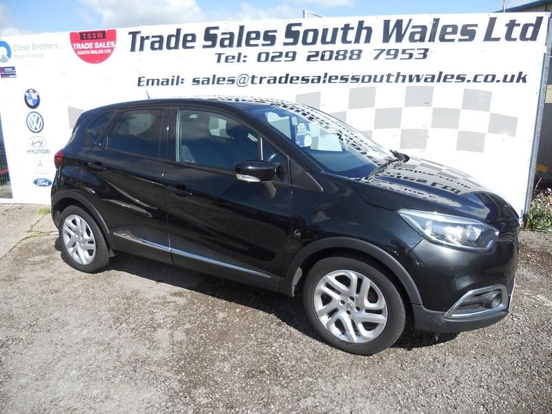 Black Used 2015 Renault Captur Dynamique SUV | £5,995 (Good price) - Image 1/4