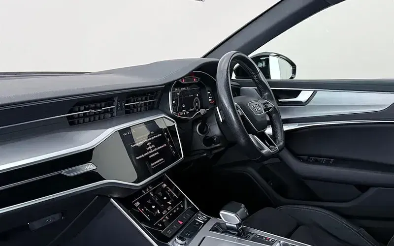 Used Audi A6 Black Edition 204 HP (150 kW) 2020 White Sedan