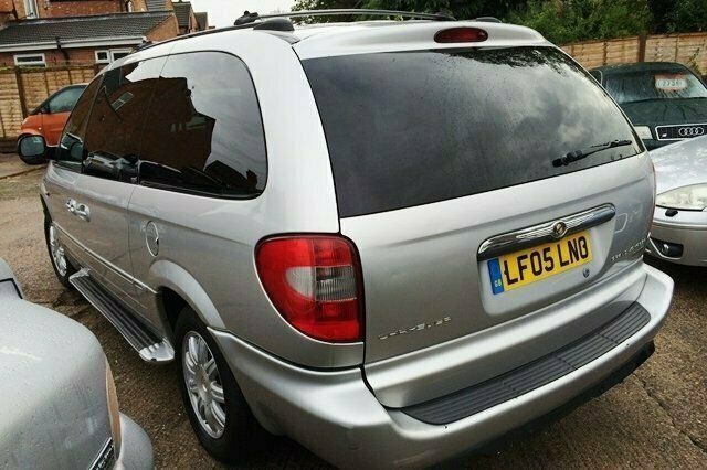Used Chrysler Grand Voyager 172 HP (126 kW) 2005 MPV