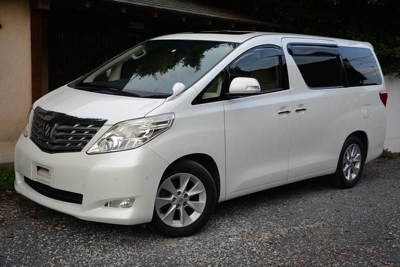 Used Toyota Alphard 2008 White MPV
