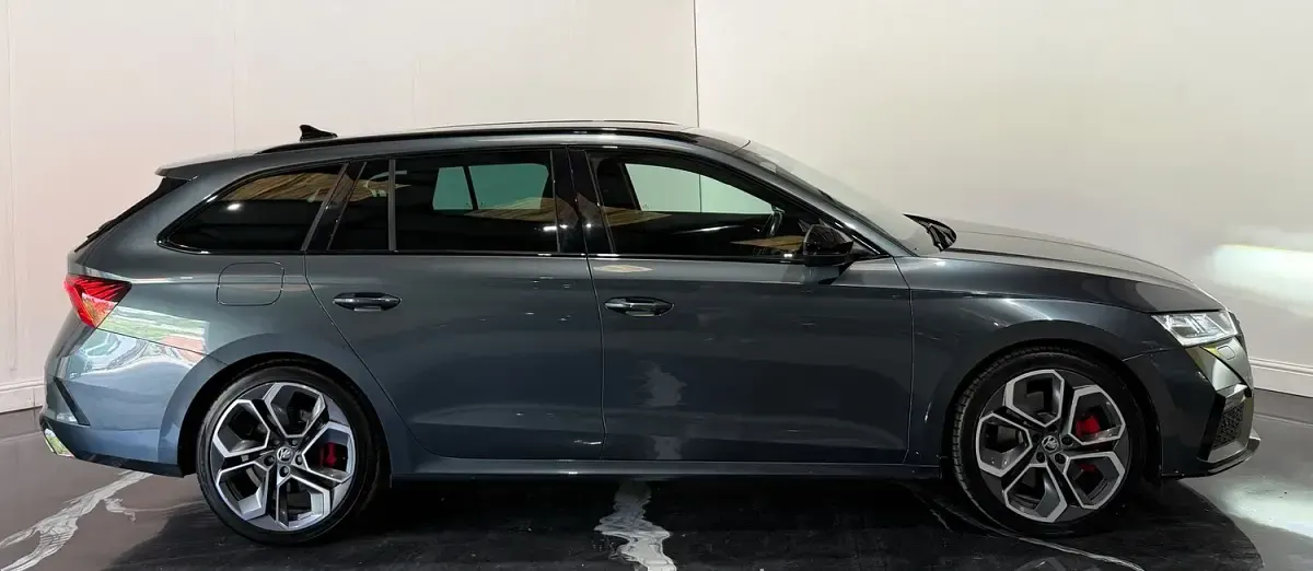 Used Skoda Octavia vRS 245 HP (180 kW) 2021 Grey Estate