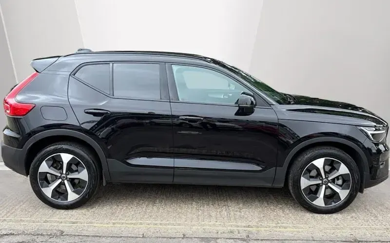 Used Volvo XC40 Plus 163 HP (119 kW) 2026 SUV