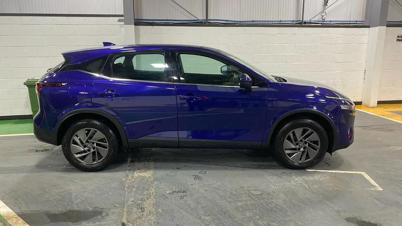 Used Nissan Qashqai Acenta Premium 158 HP (116 kW) 2023 Blue SUV