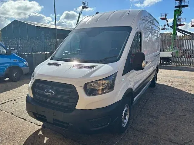 Used Ford Transit 130 HP (95 kW) 2022 White Van