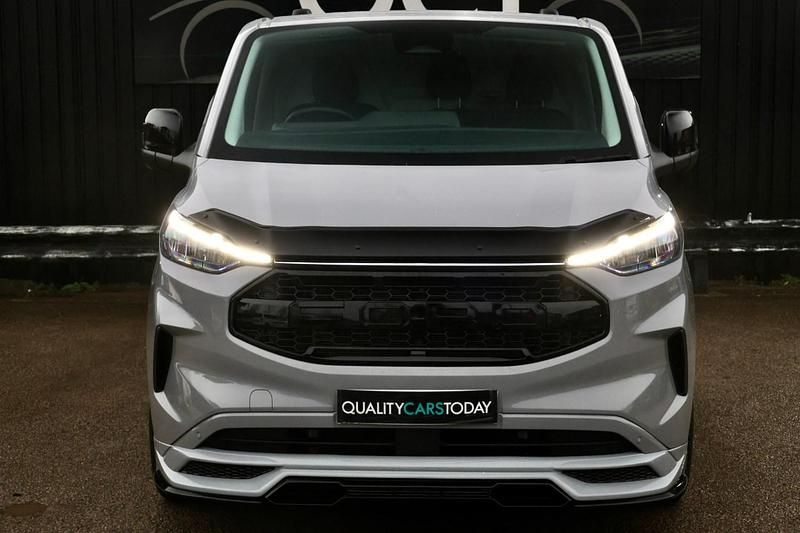 Used Ford Transit Custom Limited 136 HP (100 kW) 2024 Grey Van
