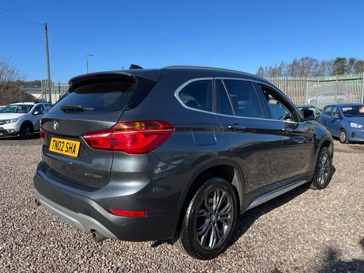 Używany BMW X1 xLine 192 KM (141 kW) 2019 Szary SUV