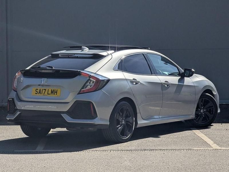 Used Honda Civic EX 2017 Silver Hatchback