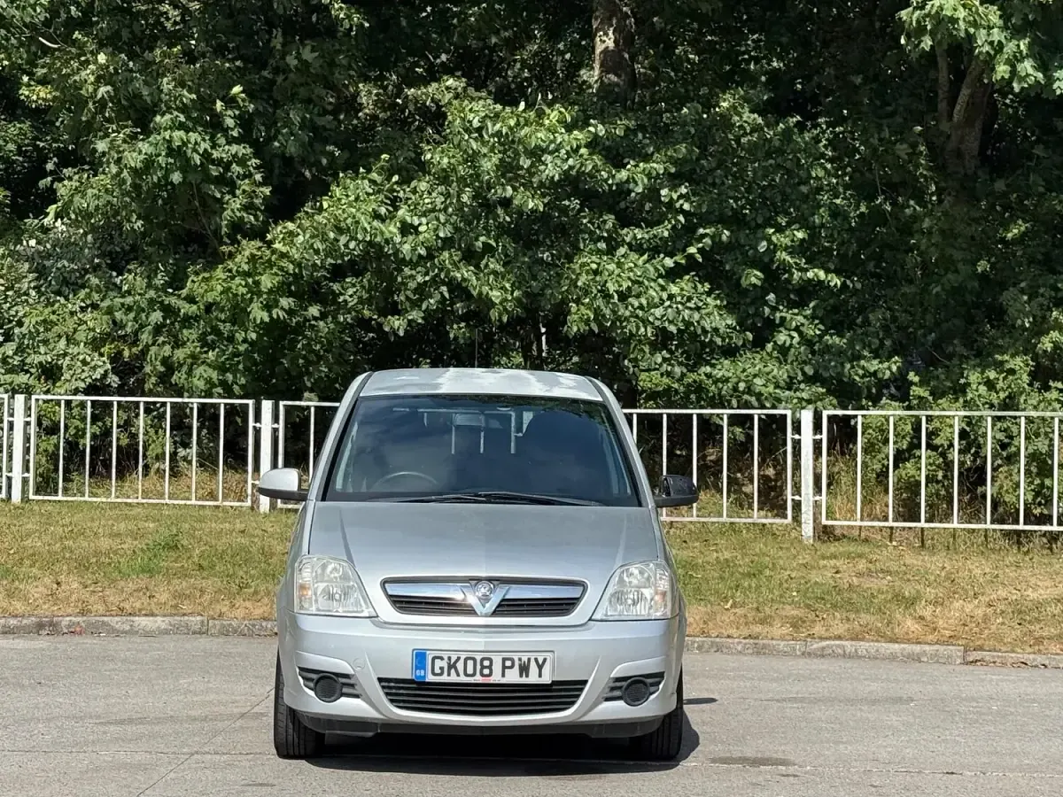 Used Vauxhall Meriva 2008 Silver MPV