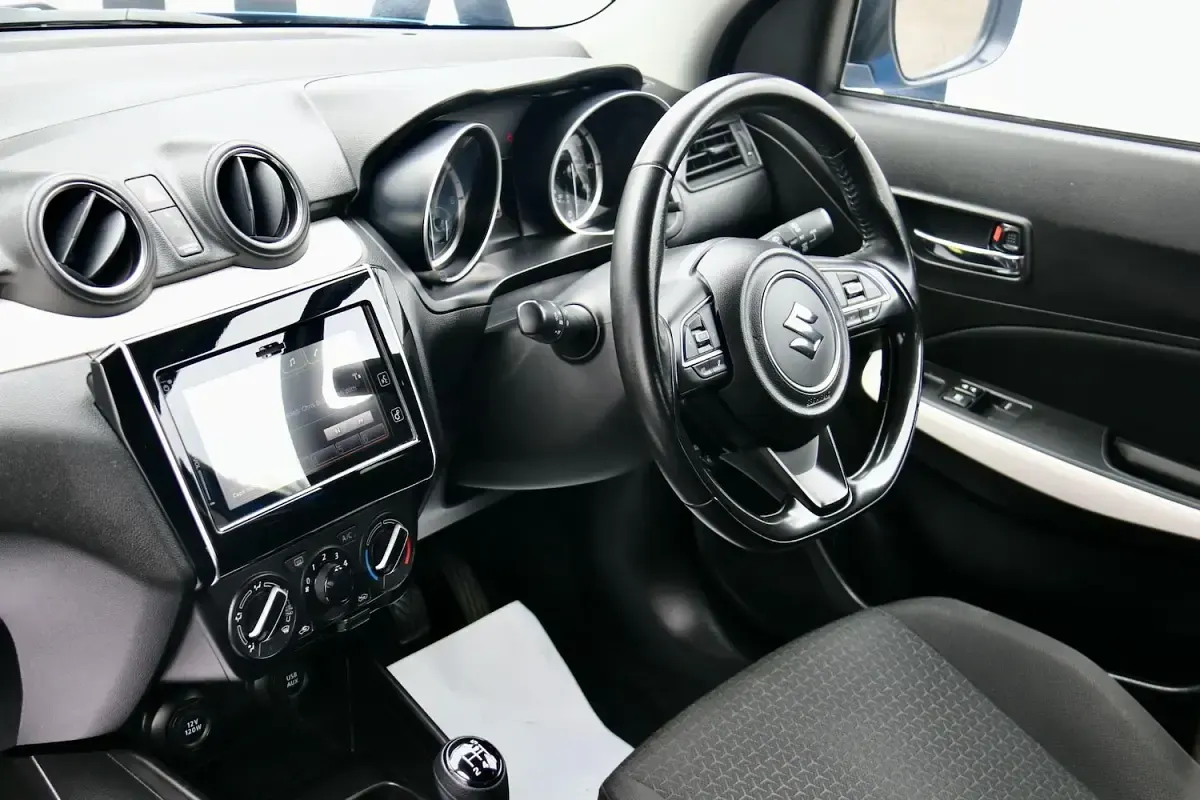 Used Suzuki Swift SZ-L 83 HP (61 kW) 2021 Blue Hatchback