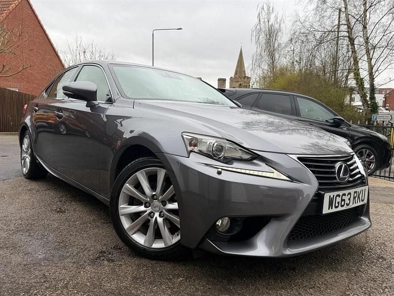 Used Lexus IS300h Luxury Line 223 HP (164 kW) 2013 Grey Sedan