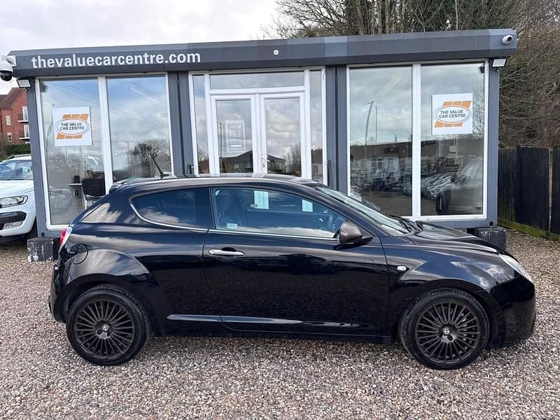 Used Alfa Romeo MiTo 140 HP (102 kW) 2015 Black Hatchback