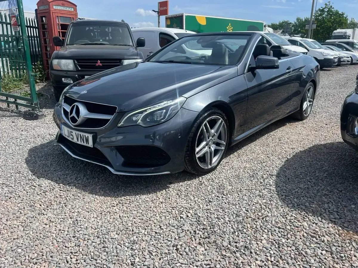Begagnad Mercedes E250 AMG line 204 HK (150 kW) 2015 Grå Cab