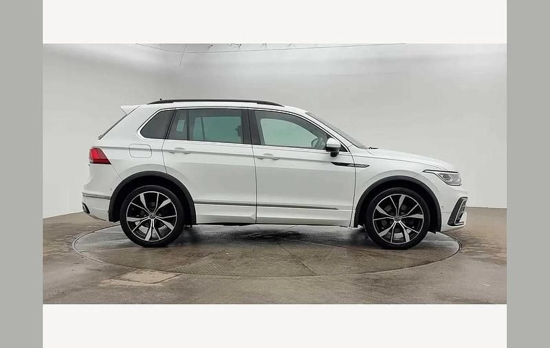 Used VW Tiguan R-line 187 HP (137 kW) 2022 White SUV