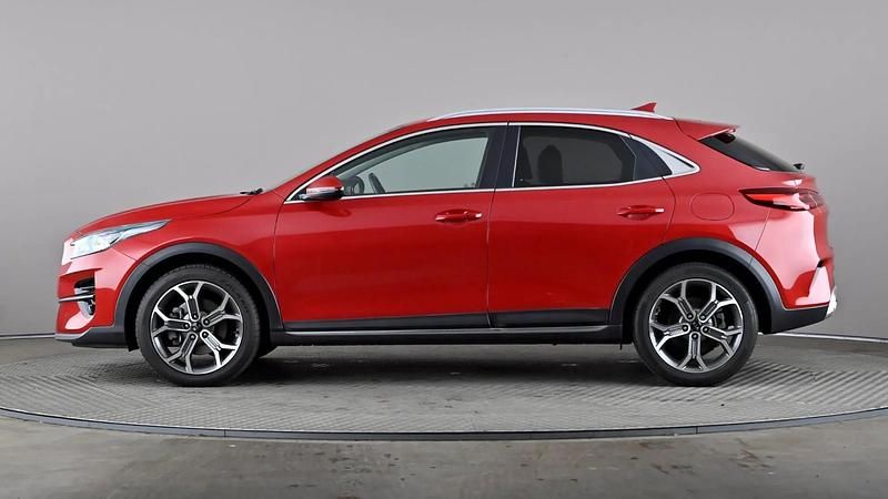 Used Kia XCeed 138 HP (101 kW) 2020 Red SUV