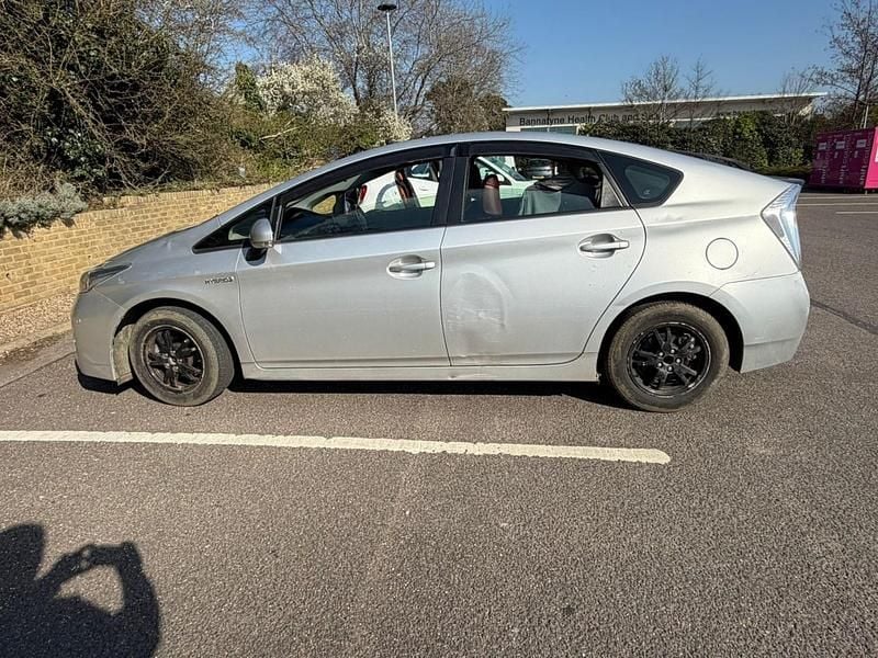 Used Toyota Prius 2013 Silver Sedan