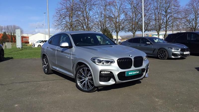 Used BMW X4 M Sport 187 HP (137 kW) 2019 Silver SUV