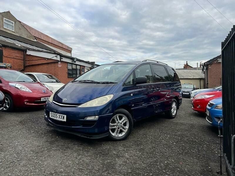Blue Used 2005 Toyota Previa MPV | £2,495 - Image 1/4