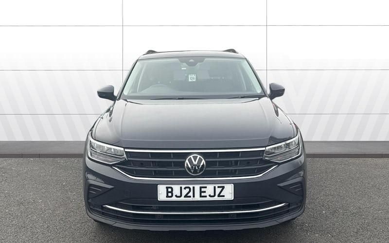Usado VW Tiguan Life 150 HP (110 kW) 2023 SUV
