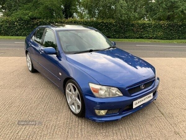 Blue Used 2003 Lexus IS200 Sedan | £3,900 (Expensive) - Image 1/4
