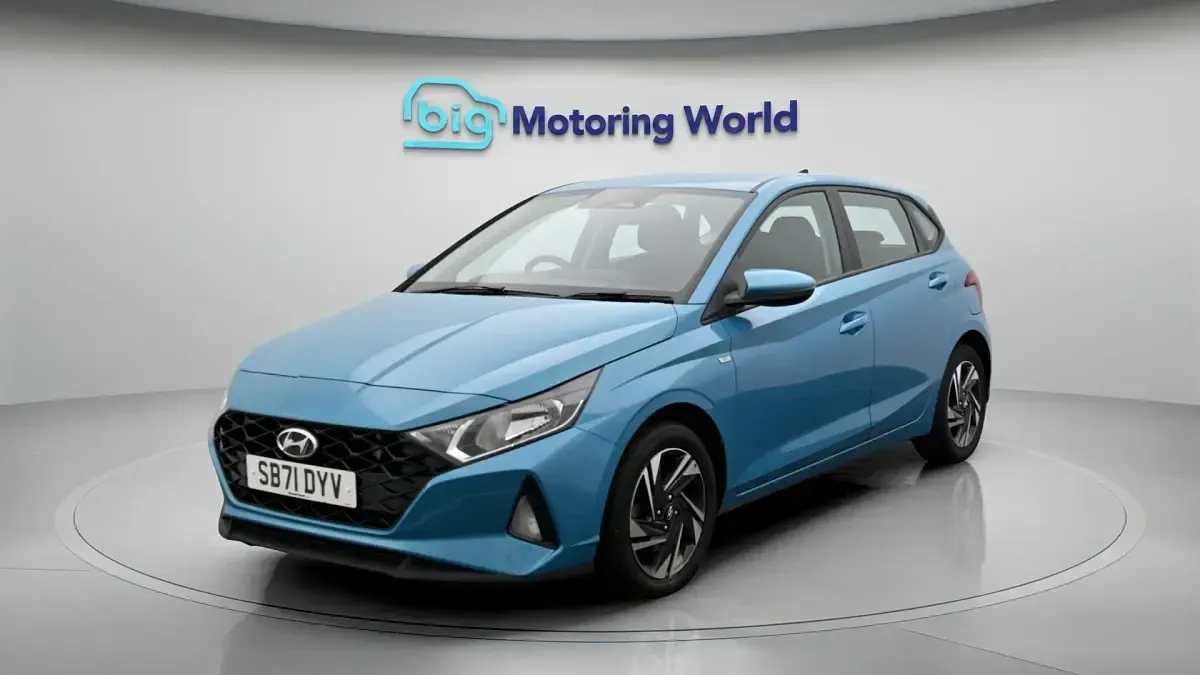 Used Hyundai i20 SE 100 HP (73 kW) 2022 Blue Hatchback