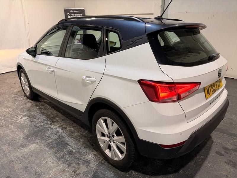 Used Seat Arona SE Technology 115 HP (84 kW) 2018 White SUV