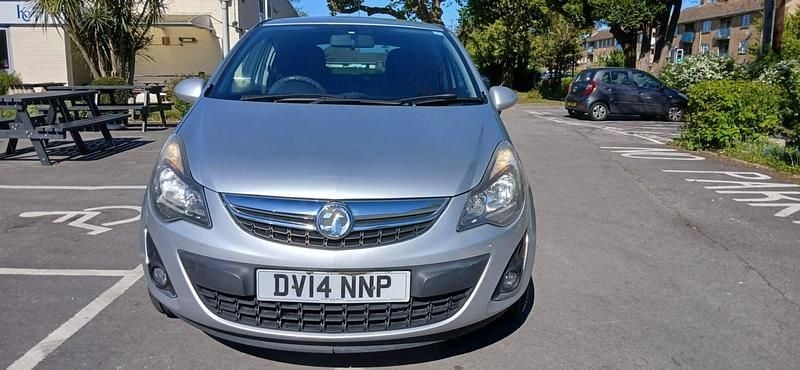 Second-hand Vauxhall Corsa 2014 Argintiu Hatchback