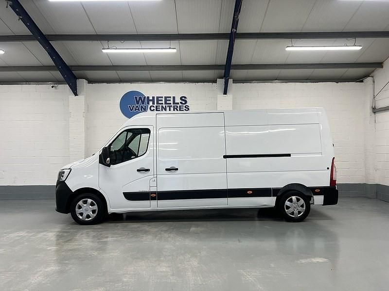 Used Renault Master Business 2021 White Van