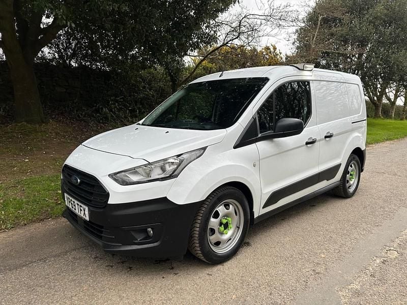 Used Ford Transit Connect 100 HP (73 kW) 2020 White MPV
