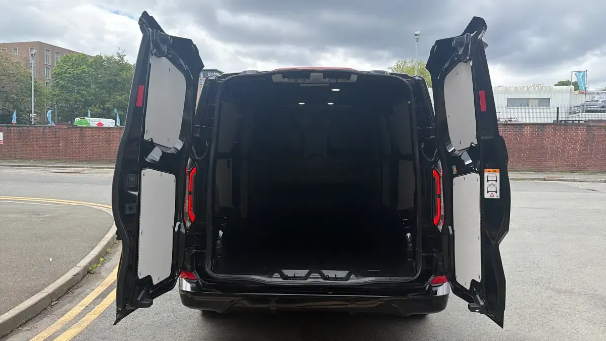 Begagnad Ford Transit Sport 160 kW (218 HK) 2025 Van
